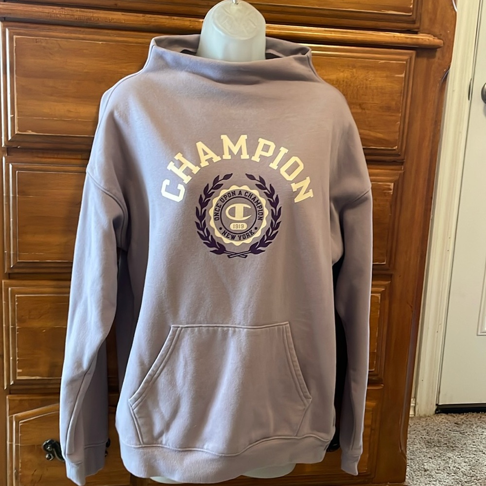 Champion sweatshirt